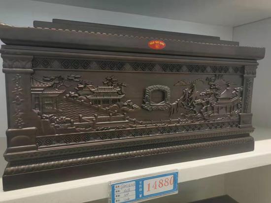 宁乡殡仪馆禁自带骨灰盒 官方：将彻查是否存利益输送