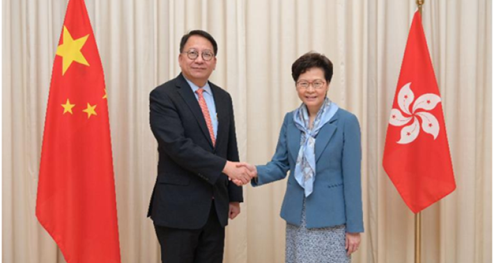 香港特区国安委秘书长陈国基宣誓就职