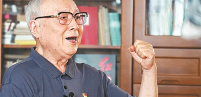 人民音乐家吕其明： 把一生融入这面&ldquo;红旗&rdquo;