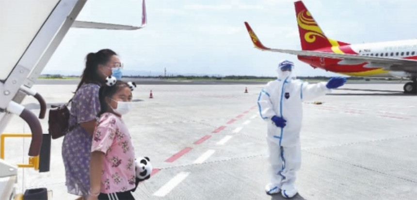 &ldquo;护门人&rdquo;&middot;黄花机场日常防疫：心细如发，不漏一人