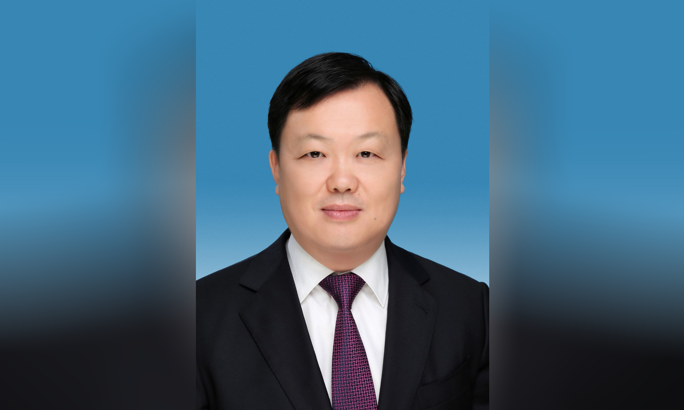 谭建华任中共衡东县委委员、常委、书记