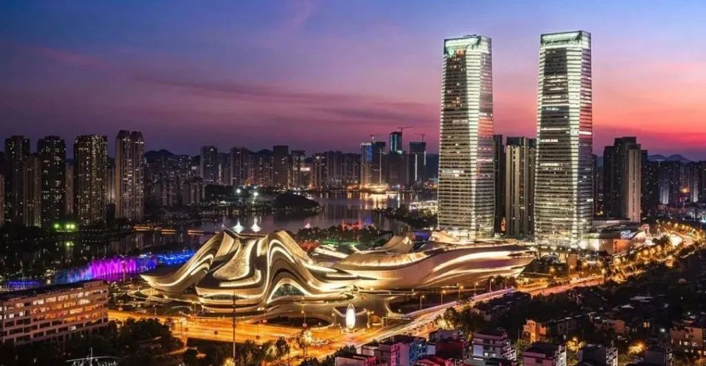 长沙迎来了问鼎&ldquo;中部第一城&rdquo;的窗口期