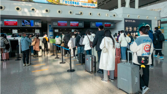 湖南省机场春运客流快速增长 长沙机场单日旅客吞吐量均超5万人次