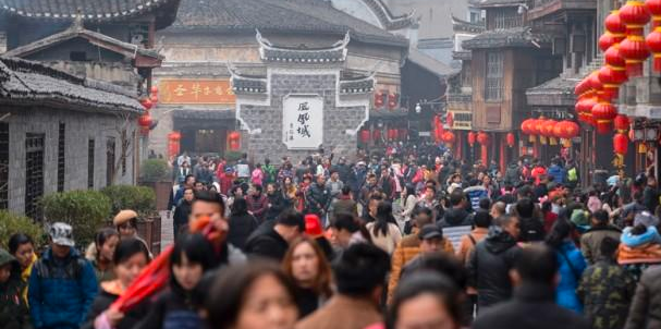 春节假期第五天，湖南接待游客数量同比增长102.09% 实现营业收入超2亿元