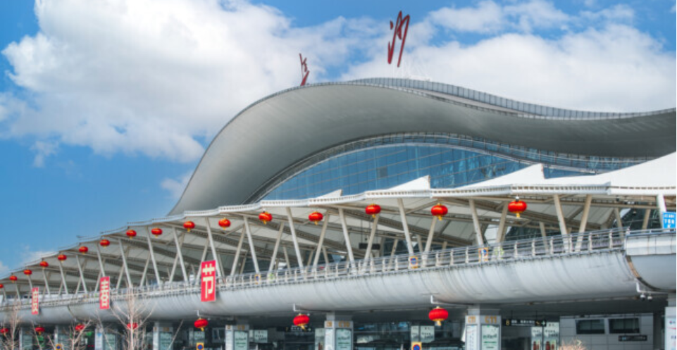湖南机场春运客流量稳步提升 恢复至2019年同期逾八成