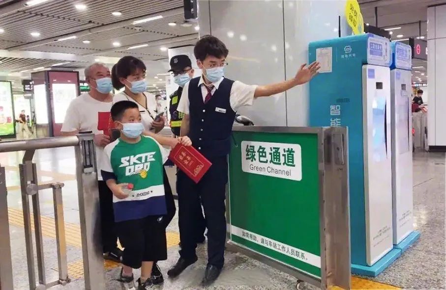 敢为人先：长沙对14岁以下儿童免费坐地铁和公交