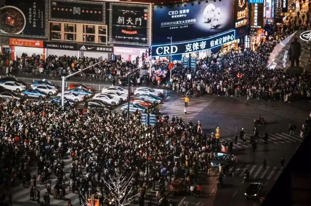 长株潭都市圈，到底能装下多少人？