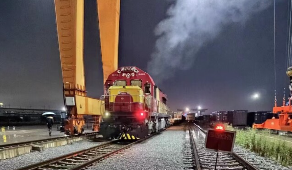 跑出外贸&ldquo;加速度&rdquo;！湖南中老班列发车数突破6500车