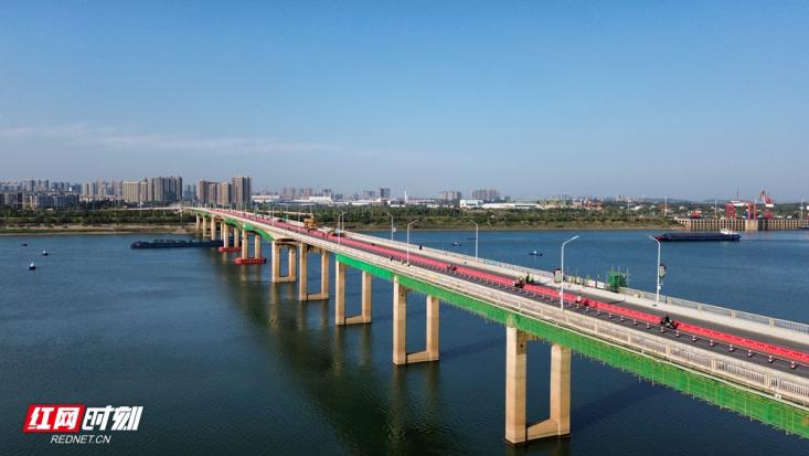 老桥焕新颜 湘潭二大桥完成荷载试验