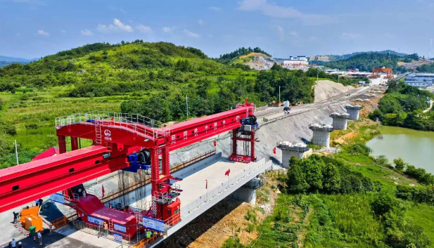 邵永铁路正式进入桥梁上部结构施工阶段