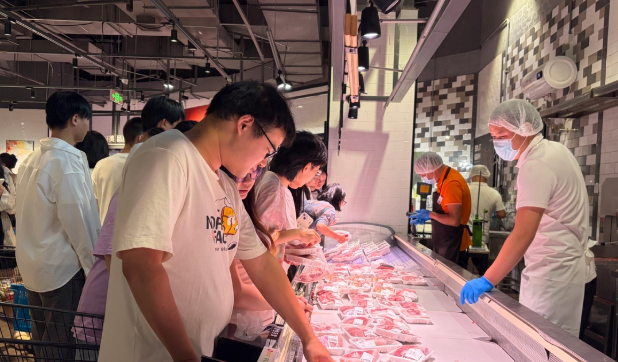 &ldquo;贴秋膘&rdquo;遇上开学备货，湖南猪肉零售价微涨