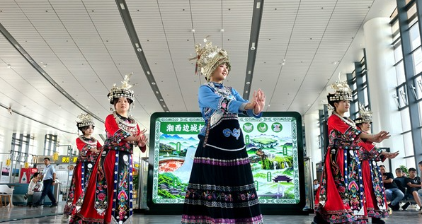 湘西边城机场&ldquo;三周岁&rdquo;啦！今年旅客吞吐量已超过21万人次