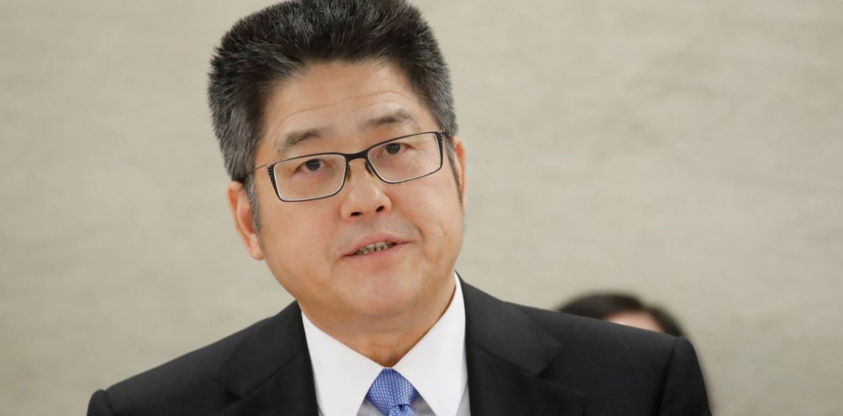 外交部召见美国驻华大使，提严正交涉和强烈抗议