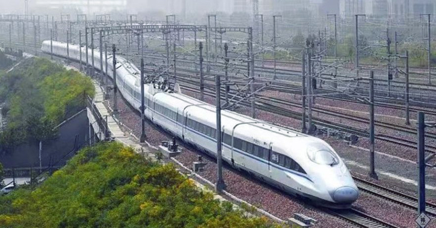 郑州至重庆高速铁路郑州至襄阳段12月1日开通运营