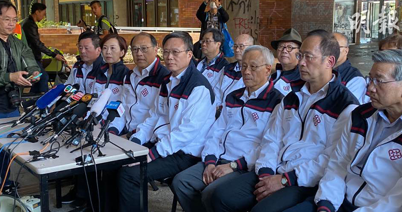港理大高层表示学校维修需费时半年,依赖政府拨款。(图源:明报)