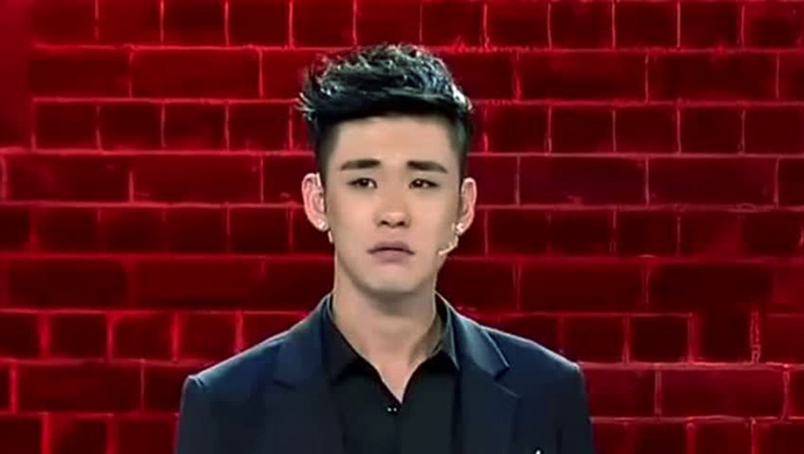 张云雷就&ldquo;辱程&rdquo;事件道歉：口不择言、深感自责、诚挚道歉