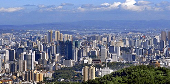 中央：城区常住人口300万以下的城市将全面取消落户限制