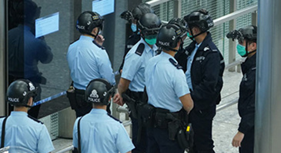反对派发侮辱言论&ldquo;庆祝&rdquo;港警确诊，遭齐声斥责