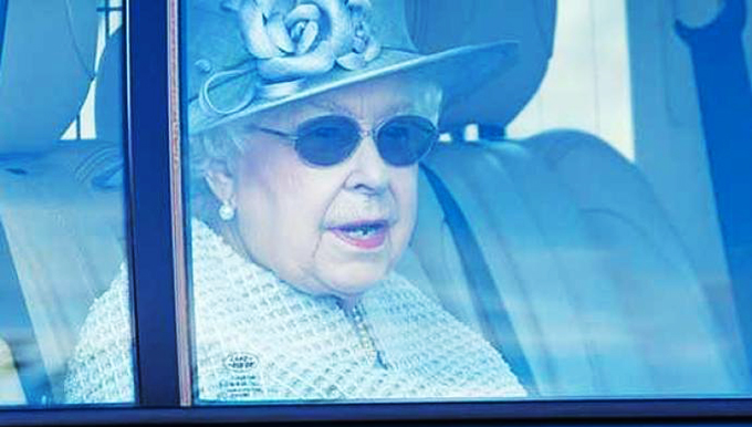 英国疫情迫使英女王迁离伦敦