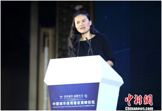 图为彭蕾。 图为彭蕾。