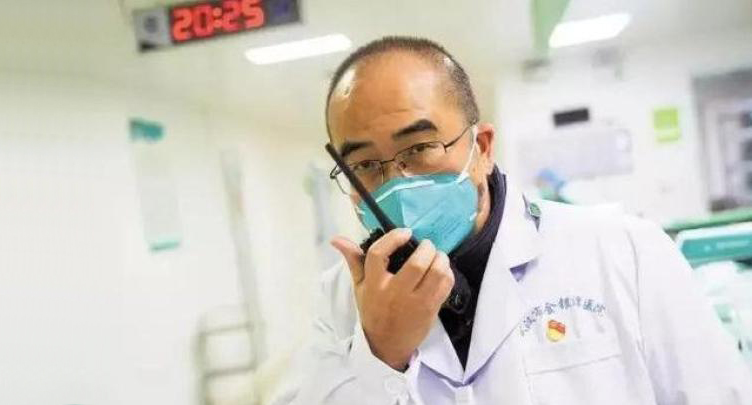 张定宇等干部拟提拔重用，央视：不能亏待为疫情倾尽全力的人