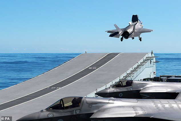 F-35B闪电II隐形战斗机,图源:英国《每日邮报》