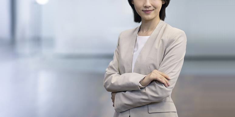 中国妇女事业发展综述：巾帼建功新时代