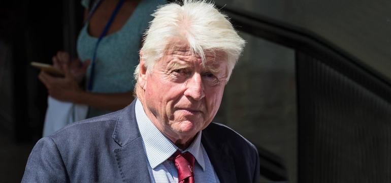 脱欧过渡期结束，英首相约翰逊之父称将申请法国国籍