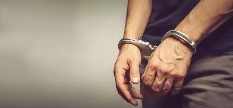 出生49天婴儿被卖了三次，亲生父母、&ldquo;新妈妈&rdquo;均被刑拘