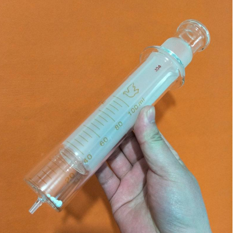 玻璃注射器 来源丨网络