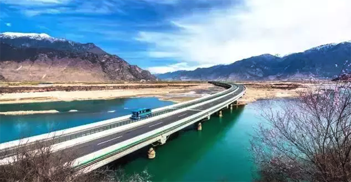 中国风光美丽的8条高速公路 你去过几条？