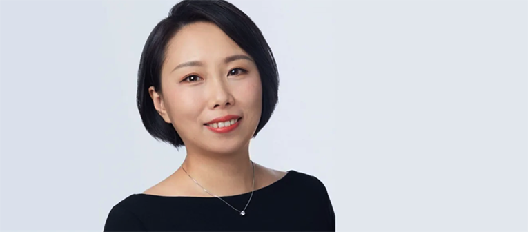 于红，成为王兴合伙人