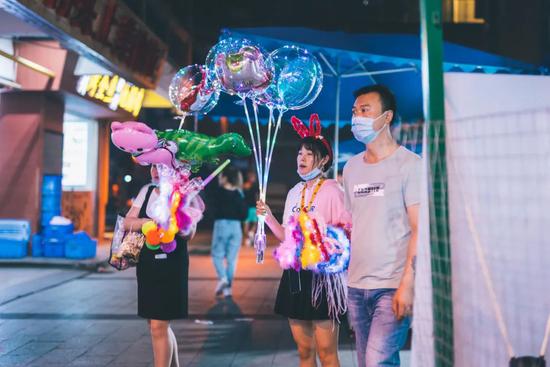 相比起上海、杭州、南京等城市,无锡的生活节奏算是悠闲。/图虫创意