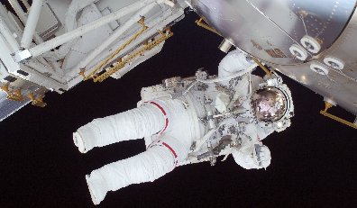 82岁上太空？为了这个名额，有人肯出1.79个亿