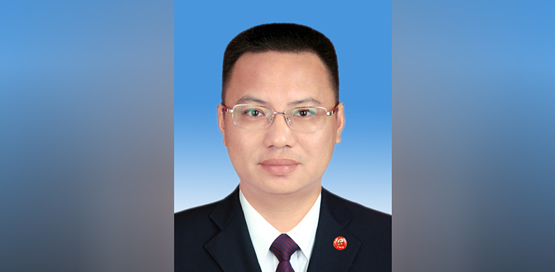 曹伟宏任韶山市委书记，唐杰不再担任