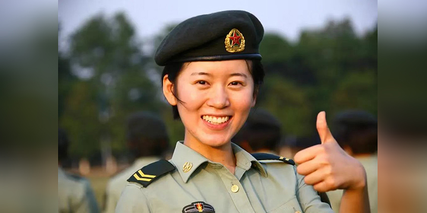征兵海报上的她，真飒！