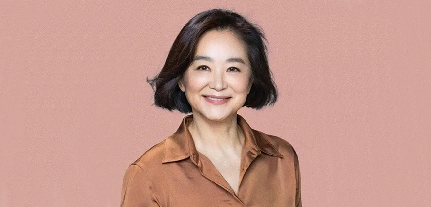 林青霞回应被港大授予名誉博士学位：要加倍提升自己