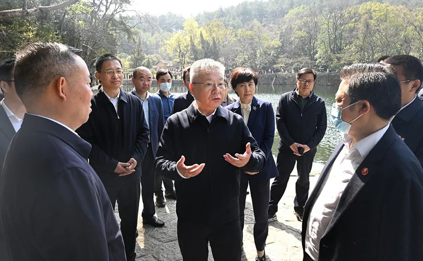 任湖南省委书记第二天，沈晓明去了趟韶山调研！
