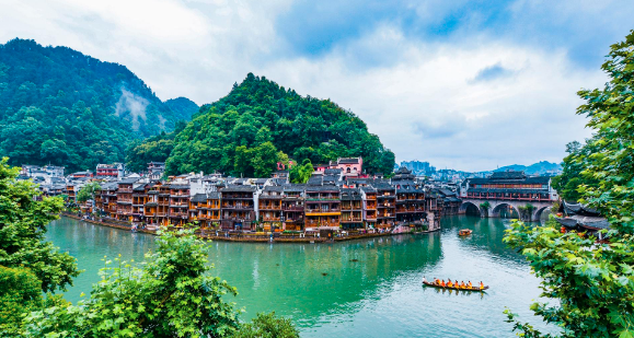 文旅业&ldquo;热度攀升&rdquo; 前9月湖南省旅游收入近7800亿元
