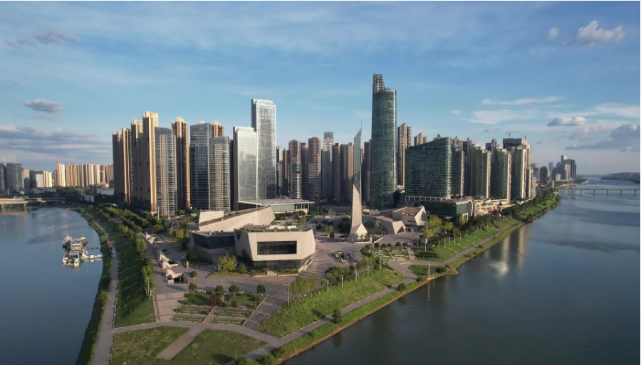 前三季度湖南经济运行稳中向好 GDP为36953.37亿元，同比增长4%