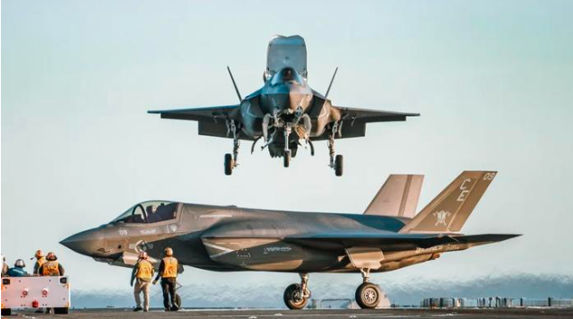 ＂F35获准携带核武器，剑指俄罗斯＂
