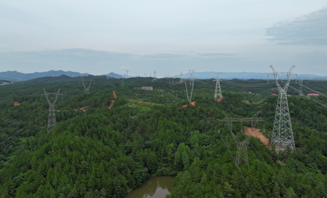 民丰-湘潭西500千伏线路投运 湘潭娄底再添供电动脉