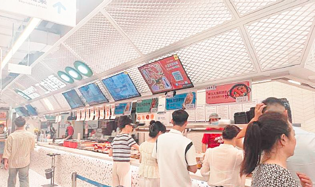 盯上打工人的胃，长沙一些大型商超开起自助食堂