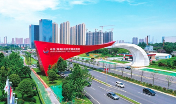 ​1至7月湖南经济运行稳步回升&mdash;&mdash;民间投资由负转正，同比增长1.9%！