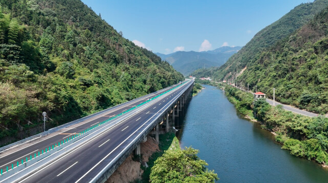 沪昆高速邵怀段恢复双向通车