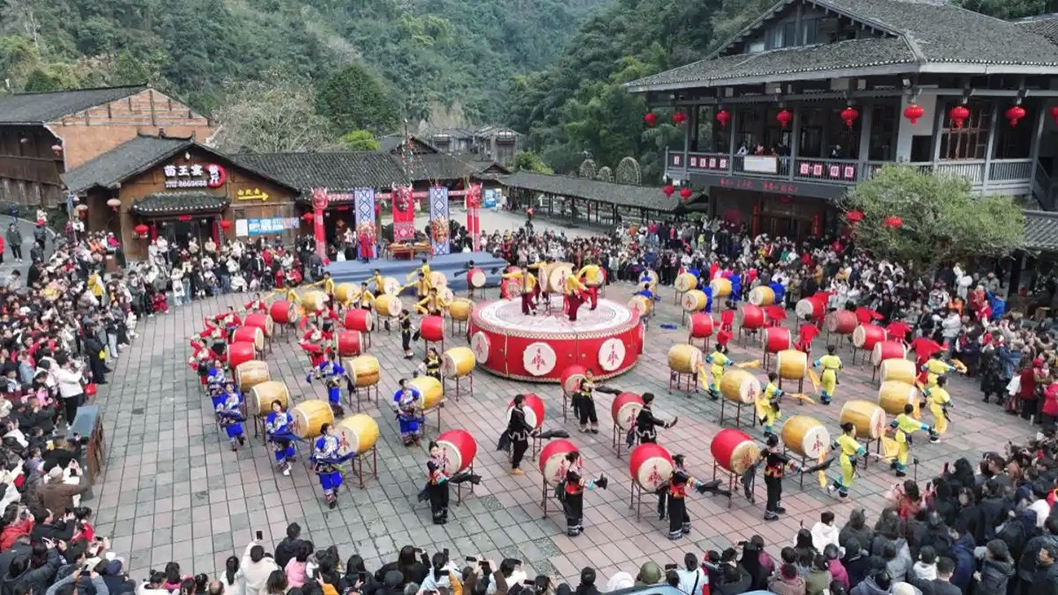 春节假期5842.33万人次游湖南，旅游消费573.51亿元