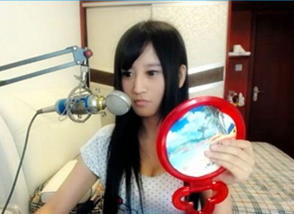 lol电一王者美女主播陆雪琪直播卸妆 亮点不少 lol电一王者美女主播陆雪琪直播卸妆 亮点不少