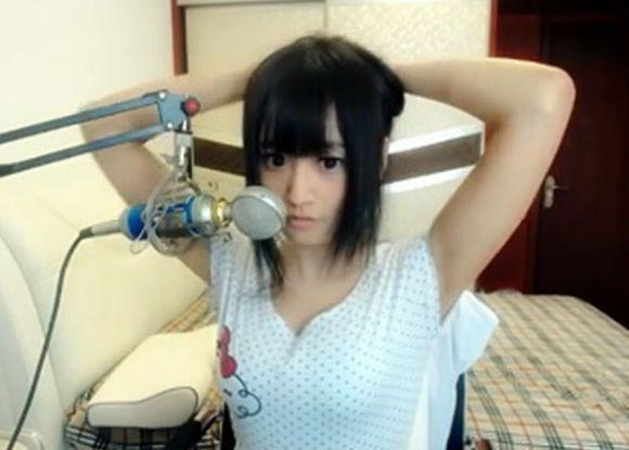 lol电一王者美女主播陆雪琪直播卸妆 亮点不少 lol电一王者美女主播陆雪琪直播卸妆 亮点不少