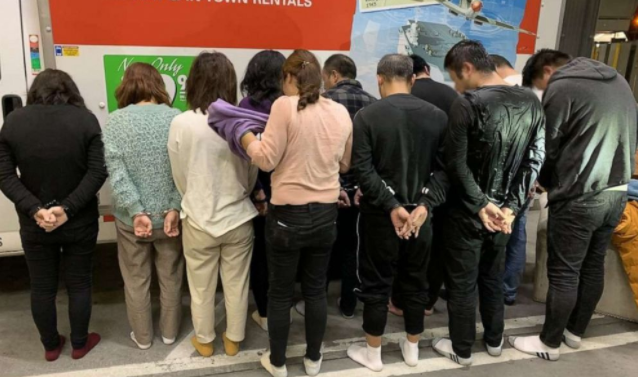 美官方：11名中国人涉偷渡 藏身卡车在美边境被捕