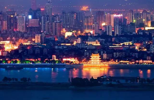 长沙暂停办理往来港澳的旅游签注